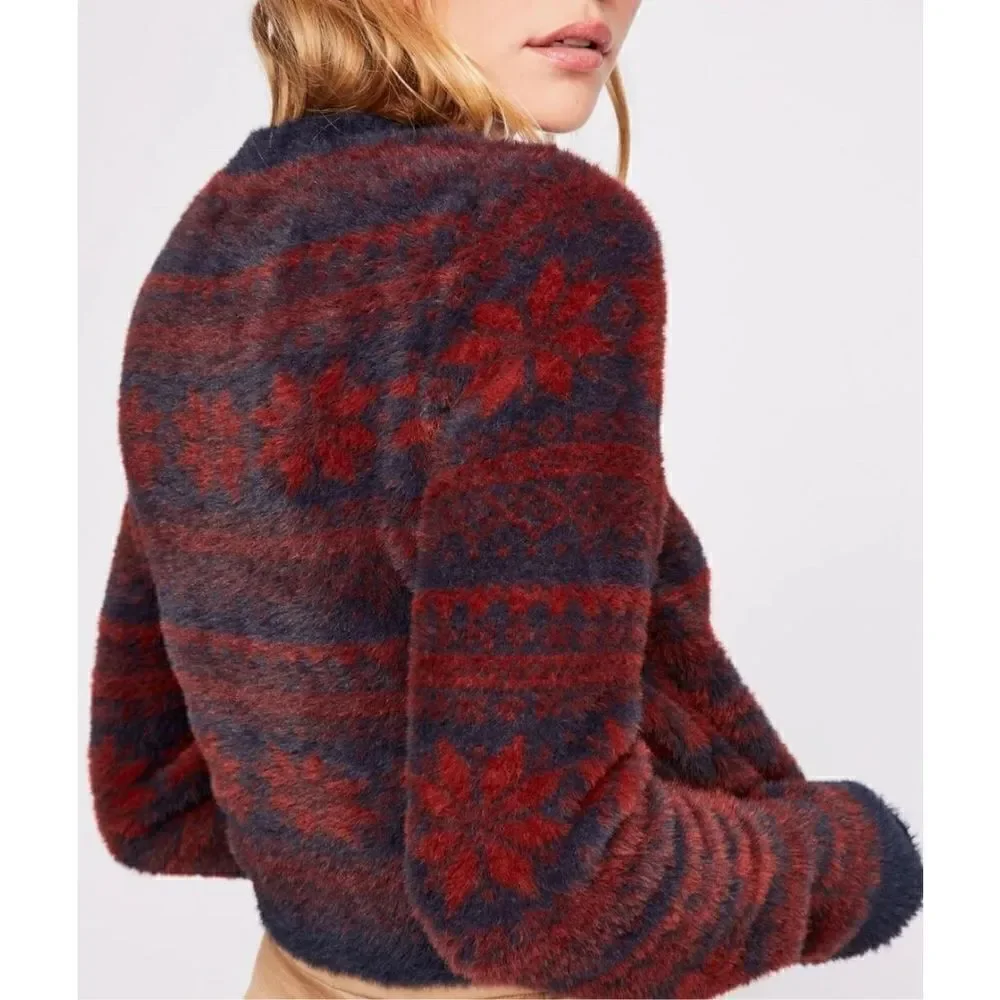NWOT FREE PEOPLE FP ONE Sz S CROPPED FUZZY FAIRISLE‎ PULLOVER SWEATER NAVY COMBO